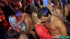 Redare CASTING PORNO CU MAMICI
