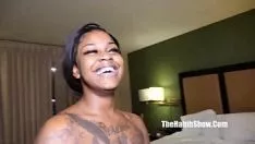 Play Sex With A Woman Fucked In The Ass Behind Her Back