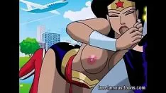 Abspielen Hentai-Cartoons mit masturbierenden Fotzen