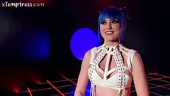 Afspelen Grote Tited Babe geniet van zichzelf met dildo speelgoed