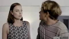 Oynat Busty Milf Egemen Syre Gets AMNesiac Adam Tyler Nixon tarafından kabaca becerdin